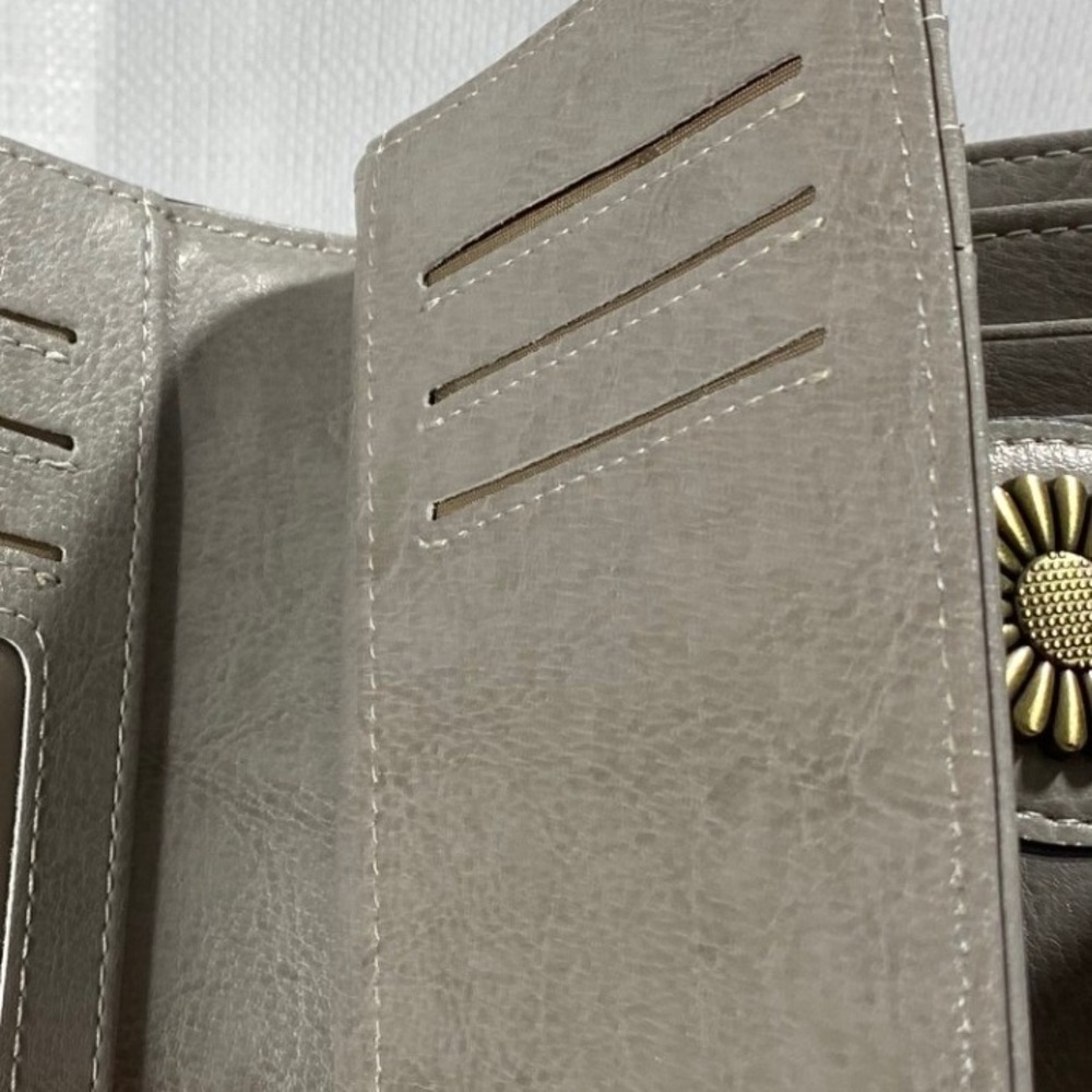 Sendefn Grey Faux Leather Bifold Wallet Sunflower Snap Laser Cut Perforated - Picture 4 of 8